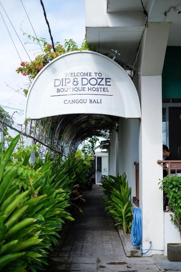 Dip & Doze Living Hostel ชังกู ภายนอก รูปภาพ